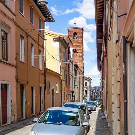 Rinascimento, In The Center Of Appartement Pietrasanta