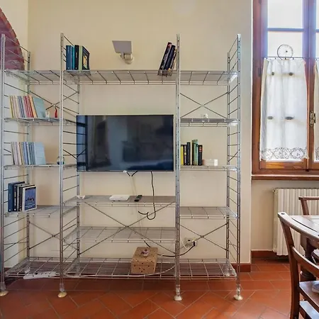 Apartment Rinascimento, In The Center Of Pietrasanta