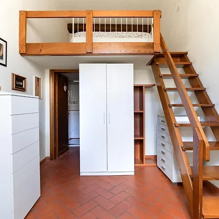 Rinascimento, In The Center Of Apartment