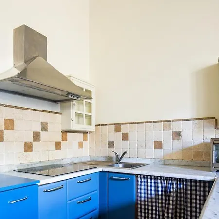 Rinascimento, In The Center Of Apartment Pietrasanta
