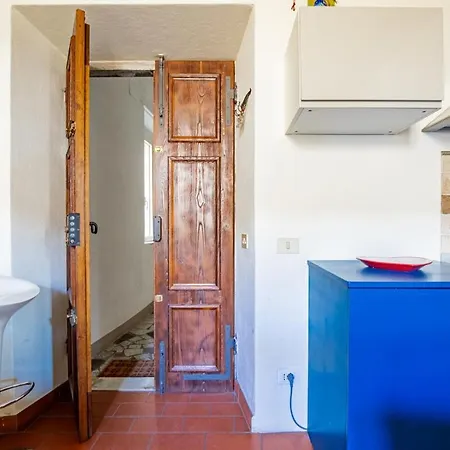 Rinascimento, In The Center Of Apartment